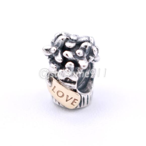 Authentic PANDORA Bouquet of Flowers Charm - 790441 - Picture 6 of 13